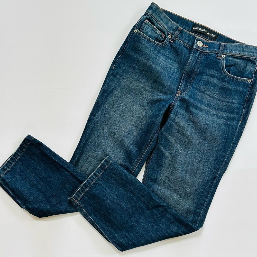 NWOT Express Womens SZ 4 Classic Straight Leg Crop Jeans Cotton Denim High Rise